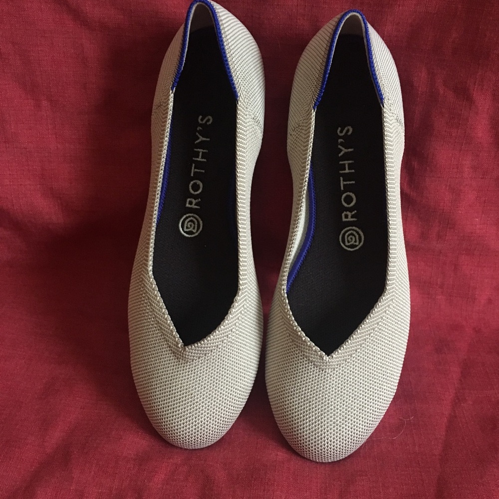 NIB Rothy’s Flax Birdseye flat. Size 9
